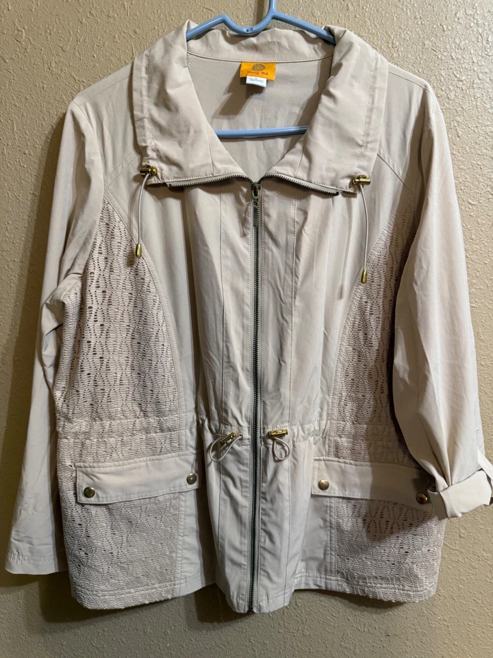 RUBY RD ZIP FRONT WINDBREAKER SZ LARGE BEIGE STRETCH LONG ROLL TAB SLEEVES - Image 1 of 4