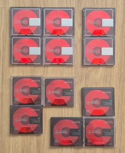Sony Minidiscs x12 Ammortizzatore Rosso 74 e 80 Minuti Colore Collezione - Foto 1 di 9