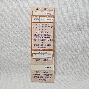 Tammy Wynette @ Billy Bob's TX 2/21/82 GA Seat #1397 biglietto Ft Worth Stockyards - Foto 1 di 2