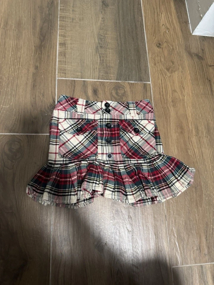 Minifalda Ralph Lauren roja a cuadros con volantes botones parche frontal bolsillo 7 Foto 1 de 4