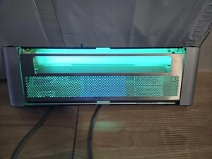 Vector Plasma One Insect Light Traps Screened 120v 60hz Used  - Picture 1 of 10