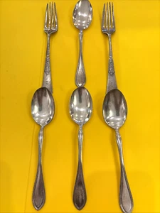 Lot of 6 Silverplate Untensils 4 Alvin Soup Spoons 2 Reed & Barton Dinner Forks - Picture 1 of 12