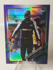 2021 Topps Chrome Formula 1 FERNANDO ALONSO PURPLE AND GREEN REFRACTOR - Imagen 1 de 2