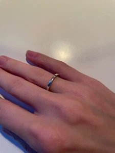 Anello Pandora liscio con cuori - Foto 1 di 5