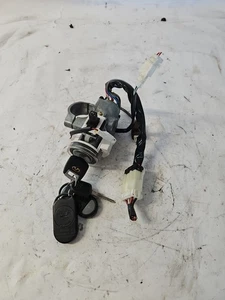 99-01 INFINITI I30 Ignition Switch Lock Cylinder w/ 2 Keys Immobilizer automatic - Picture 1 of 6