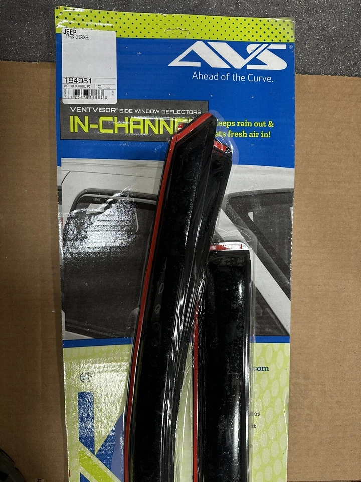 Defletores de janela lateral Auto Ventshade AVS 2014-2023 Jeep Cherokee 194981 - Imagem 1 de 4