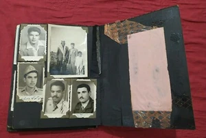 ¿Años 1950-1970? Álbum de fotos del ejército árabe - fue tomado por un soldado de las FDI. Siria? árabe - Imagen 1 de 12