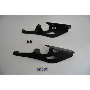 Yamaha Majesty 125 Coppia staffe piastra bauletto GIVI Top case plate brackets - Picture 1 of 3