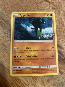 Zygarde 72/131 - EB Games GameStop Promo- Holo Stamped Legendary Pokemon - HP - Bild 1 von 2