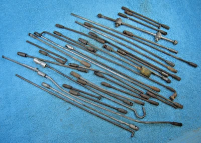 批量 30 多件 二手 汽化器 节气门扼流圈连接 1920 年代至 1930 年代零件 — 第 1/4 张图片