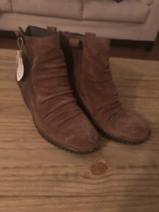Bionica Womens Boots - Picture 1 of 8