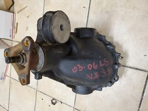 LINCOLN LS 2003 2004 2005 2006 V8 3.9 REAR DIFFERENTIAL - Picture 1 of 2