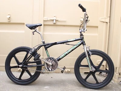 Велосипед 1998 Dyno Zone Green Bmx 20 дюймов - Изображение 1 из 4