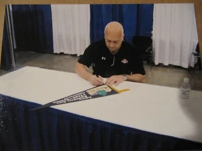 Banderín de béisbol automático Cal Ripken Jr. de la corte Foto 1 de 4