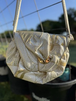 80’s White/ Gold Vintage Purse Vegan Faux Leather Shoulder Bag - Image 1 of 3