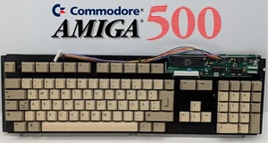 Amiga 500 / 500+ klawiatura / klawiatura⌨️QUERTZ Mitsumi 312502-02 czerwona/zielona dioda LED🆗 - Zdjęcie 1 z 7