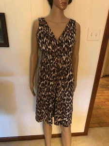 ANN TAYLOR Gr. M Strickkleid schwarz braun grau Animalprint ärmellos Etuikleid - Bild 1 von 4