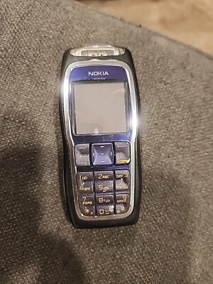 3218.Nokia 3220b For Collectors Black And Blue Untested - Image 1 of 4
