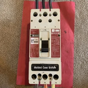 Cutler Hammer JDB3250KD08 600 Vac 250 Amp 3 Pole Molded Case Switche - Picture 1 of 6