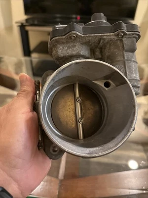 01 02 03 04 05 Chevrolet Silverado 5.3 V8 CUERPO ACELERADOR 1257080 OEM Foto 1 de 4