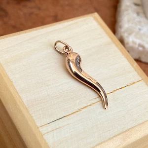 14KT Rose Gold "Cornicello" Corno Italian Horn Pendant Charm SMALL Size 25MM - Picture 1 of 5
