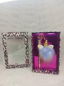 Betsey Johnson Girl Boss Glitter Pen w/ Unicorn Heart Charm in Gift Box MSRP $38 - Picture 1 of 5