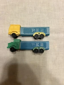 Vintage Pez Lot 2 TRUCKS  No Feet Yellow/Blue Green/Blue Yugoslavia - Picture 1 of 3