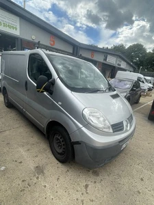 Renault Traffic van 132000 miles Spares Or Repair - Picture 1 of 9