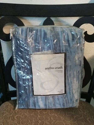 Panel de cortina Softline Aretha Crush terciopelo azul 51" x 84" Foto 1 de 2