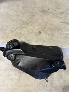 02-07 2003 HONDA CR250R CR250 GAS TANK FUEL 17510-KZ4-J40 03 04 05 06 cr125r - Picture 1 of 6
