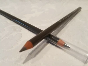 Shu Uemura- Eyebrow Pencil - Hard Formula 9 - Seal Brown 02 - 0.14 Oz - Picture 1 of 1