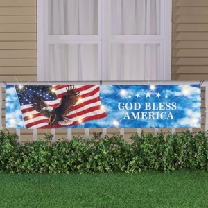 Aquila calva illuminata a LED "God Bless America" con bandiera USA 4 luglio banner recinzione - Foto 1 di 1