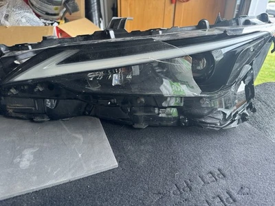 Оригинальная полностью левосторонняя фара для Lexus IS 300 IS 350 F Sport 2021–2024 годов выпуска - Изображение 1 из 4