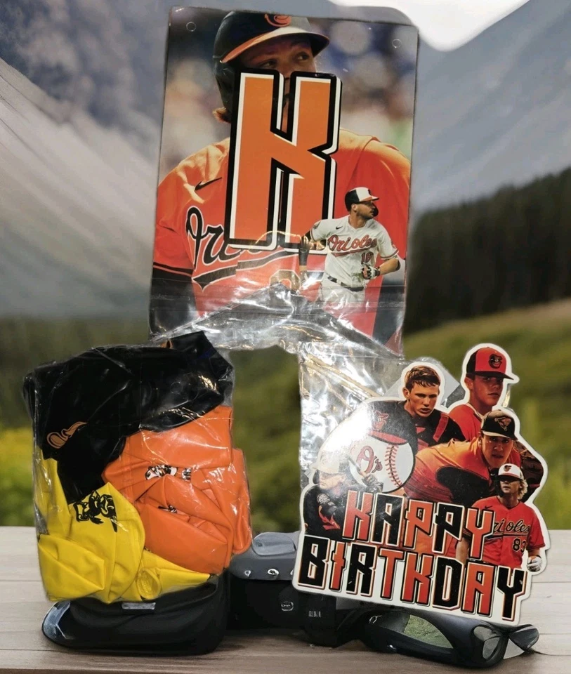 Decoraciones de béisbol de feliz cumpleaños Foto 1 de 1