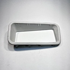 Cubierta de luz antiniebla derecha para ISUZU NPR NQR NPR-HD 98-07 84820320 - Imagen 1 de 5