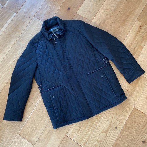 Giacca trapuntata Burberry London con fodera nera taglia L poliestere pulita elegante