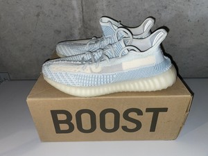 Yeezy Boost 350 V2 Cloud White 