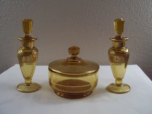 PADEN CITY Art Deco AMBER Perfume BOTTLES & Powder Puff BOX Gold Gilt VANITY SET - Imagen 1 de 12