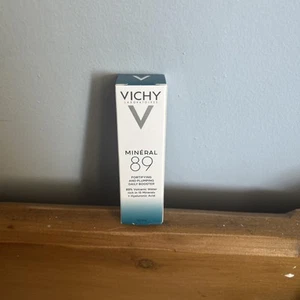 Vichy Mineral 89 Fortifying and Plumping Daily Booster 10ml - Picture 1 of 2