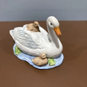 Vintage Home Interiors Homco Schwan und Babys Porzellan Figur # 1467 - Bild 1 von 4