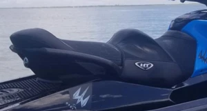 Hydro-Turf Seat Cover Sea-Doo RXT 230 (19)/RXT-X 300/WAKE PRO 230 18-25 Em - Picture 1 of 6