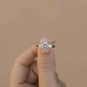 IGI, D/VS2, 1.30 Round Lab Grown Diamond 14K Rose Gold Three Stone Wedding Ring - Picture 1 of 5