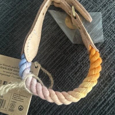 Collar de perro Found My Animal arco iris cuerda de algodón talla mediana Foto 1 de 4