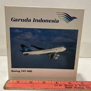 1:500 Herpa Garuda Indonesia Airlines Boeing 747 Jet Toy Model Set Scale Metal - Picture 1 of 10