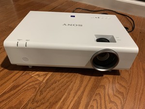 Sony VPL-EX246 - 3LCD projector - 3200 lumens - XGA (1024 x 768) - 4:3