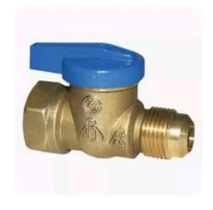 Legend 1 / 2 In. Flex 3 / 4 In. FNPT T-3000 Forged Brass Gas Valve. 102-118 - Picture 1 of 3