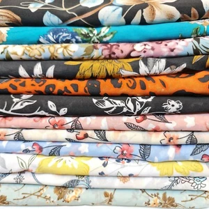 *Clearance* Floral Paisley Leopard Print Crepe Dress Craft Fabric 58" By Meter - Picture 1 of 44