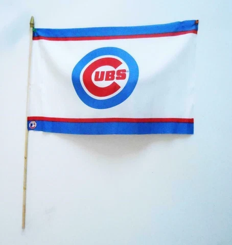 Chicago Cubs 12.5" x 18" Flag Mounted on 24" Natural Wood Stick/Gold Spear Tip Cover