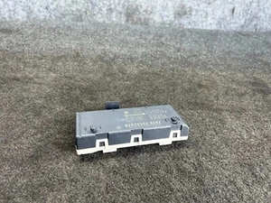MERCEDES W222 S63 S550 UNIDAD DE CONTROL DE LIBERACIÓN DE MALETERO REMOTO OEM - Imagen 1 de 3