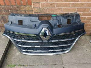 Renault Master Front Grill 2021 - Picture 1 of 5